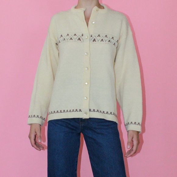 EUC Vintage Cream Wool Fair Isle Button-Up Cardigan - Picture 2 of 12